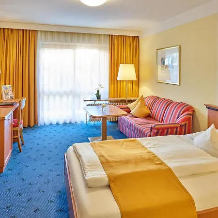 Hotel Parkhotel Bad Griesbach 4*